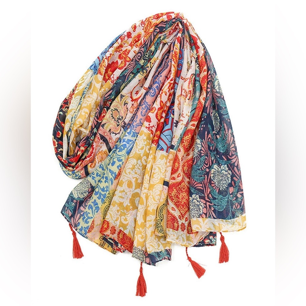 Multicolor Patchwork Patterned Scarf New in Package - Picture 2 of 5